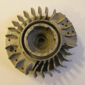 Lendkerék Stihl 240, 260 1121 400 1200