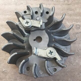 Lendkerék HQ 36, 41, 42, 136, 137, 141, 142