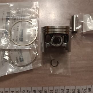 Stihl 046,460 dugattyú kpl. (METEOR)olasz átmérő:52 mm.