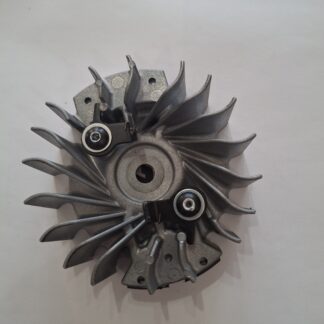 Lendkerék ECHO CS-310ES benzinmotoros láncfűrészhez (gyári)